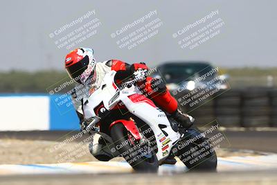 media/Sep-20-2025-TrackDaz (Sat) [[27f0cde673]]/A Group/12pm (Turn 1)/